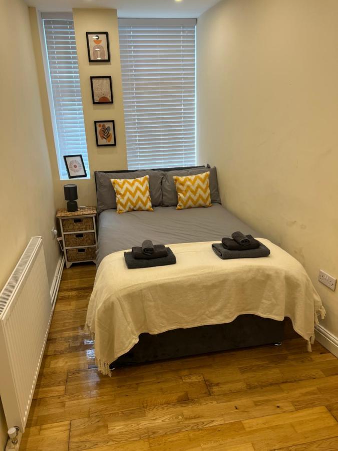 Spacious Ground Floor Suite Comfortably Sleeps Up To Eight Halifax Kültér fotó